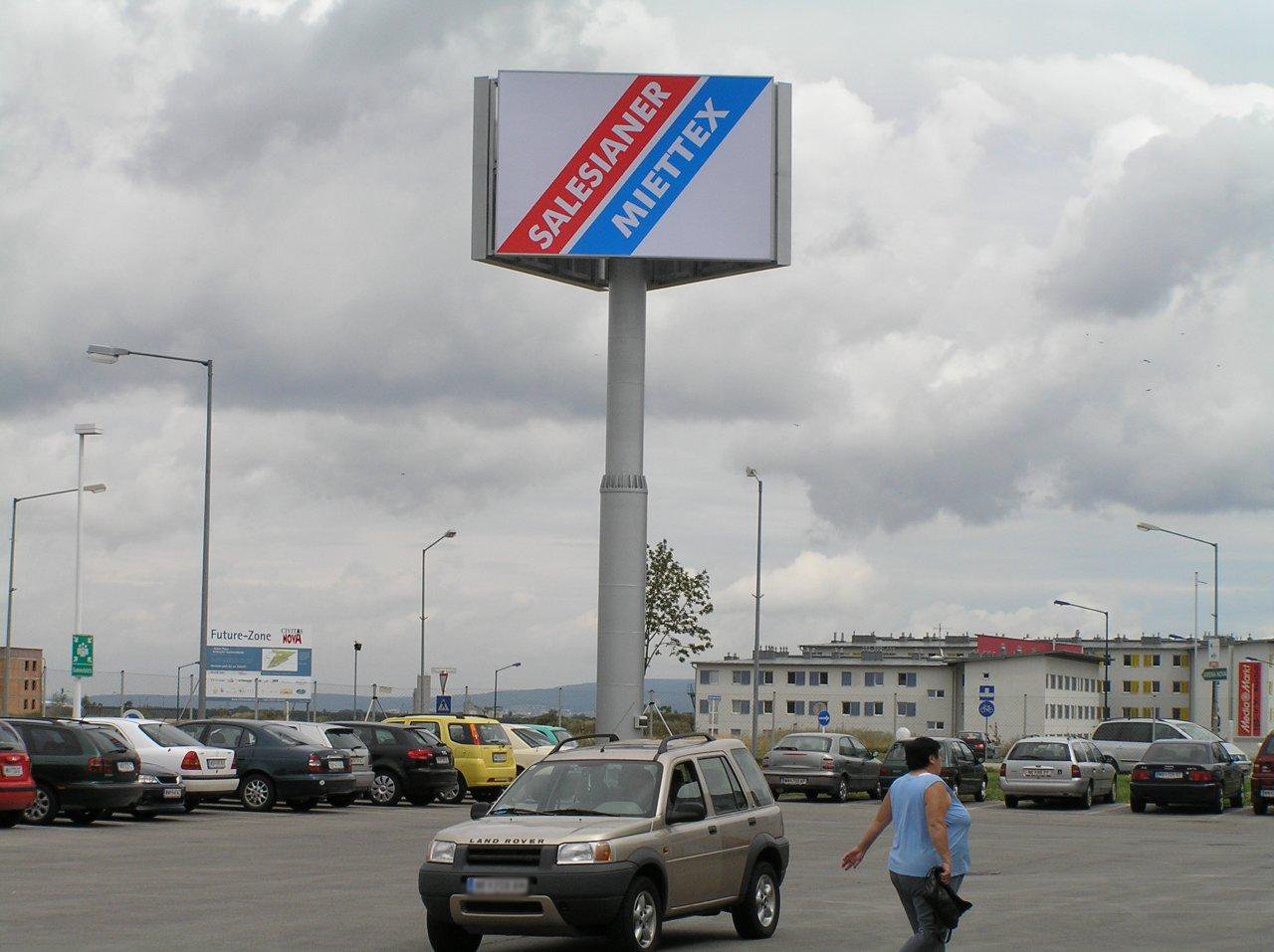 Reklamný stožiar, Wiener Neustadt