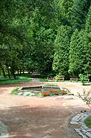 rieka.jpg (12977 bytes)